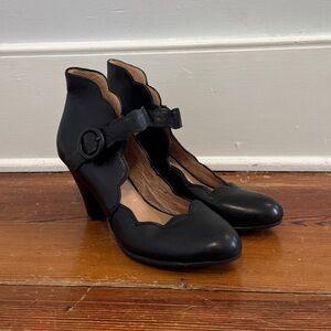 MIZ MOOZ NY Carissa Women’s Size 8 Mary Jane Pump Black Block Heels Alt Style